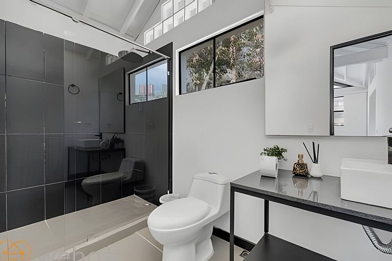 Japandi Design House | Secret Oasis in Provenza