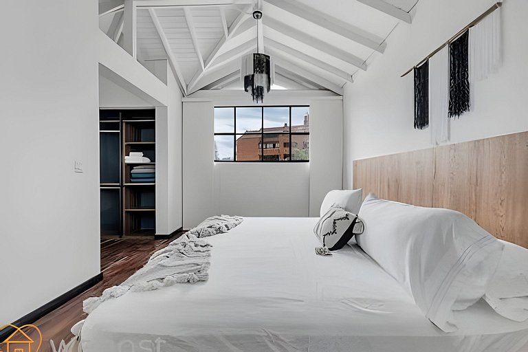 Japandi Design House | Secret Oasis in Provenza