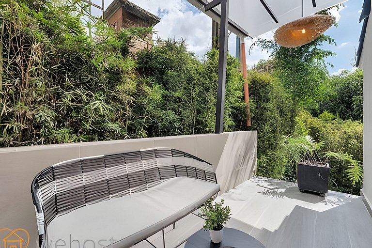 Japandi Design House | Secret Oasis in Provenza