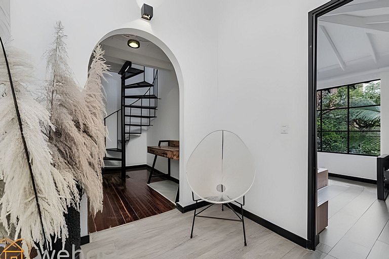 Japandi Design House | Secret Oasis in Provenza