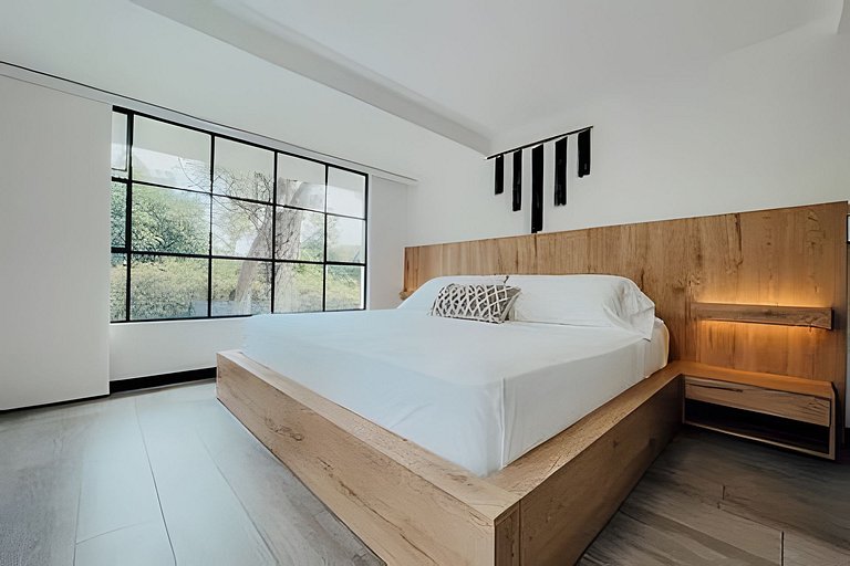 Japandi Design House | Secret Oasis in Provenza