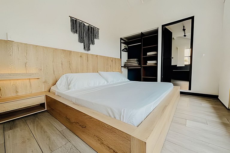 Japandi Design House | Secret Oasis in Provenza