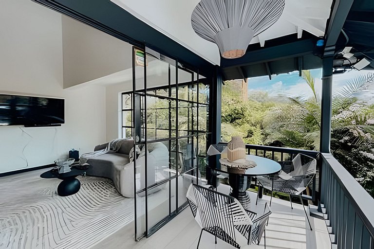 Japandi Design House | Secret Oasis in Provenza