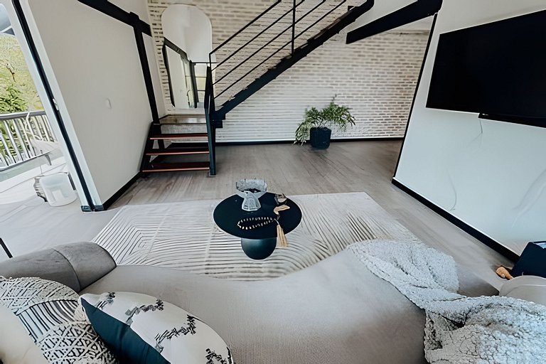 Japandi Design House | Secret Oasis in Provenza