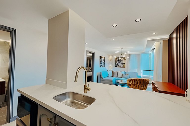 Chic 1BR by Oviedo Mall • Prime Location