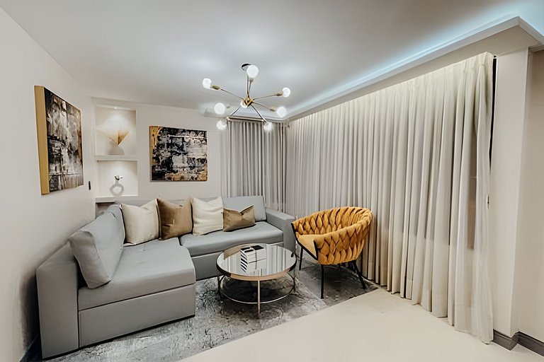 Chic 1BR by Oviedo Mall • Prime Location