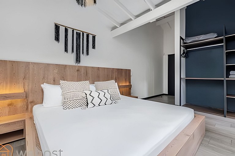 Private Jacuzzi Retreat · Hidden Japandi Gem