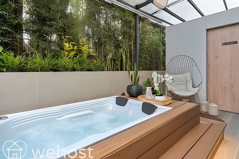 Private Jacuzzi Retreat · Hidden Japandi Gem