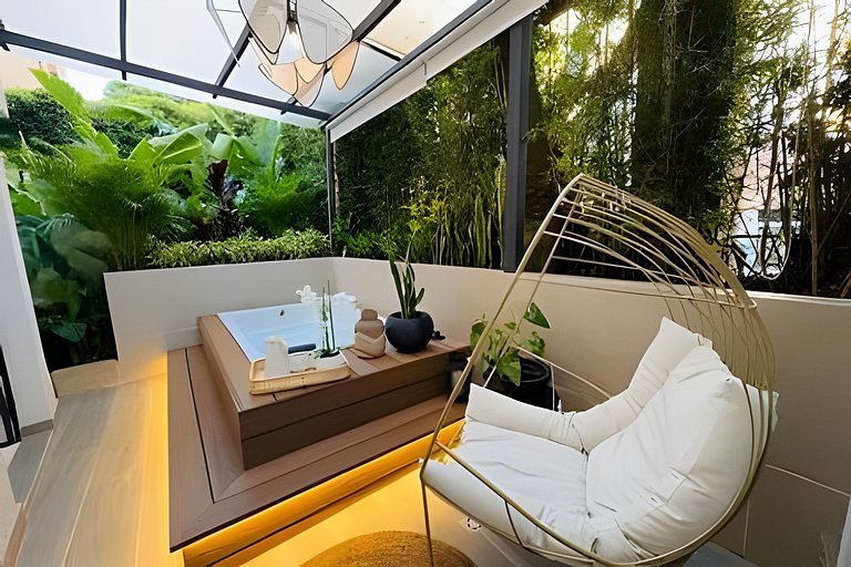 Private Jacuzzi Retreat · Hidden Japandi Gem