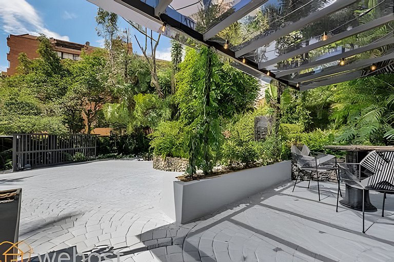 Buda Japandi Loft • Steps from Provenza