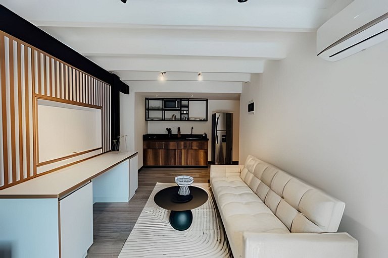 Buda Japandi Loft • Steps from Provenza