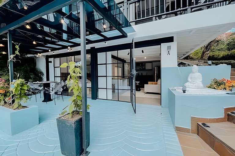 Buda Japandi Loft • Steps from Provenza