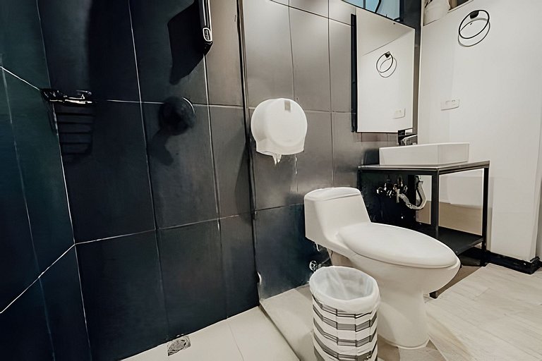 Buda Japandi Loft • Steps from Provenza