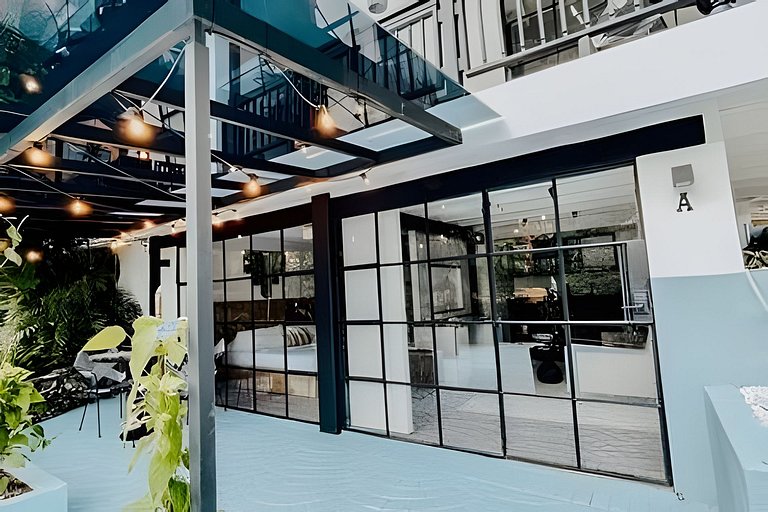 Buda Japandi Loft • Steps from Provenza