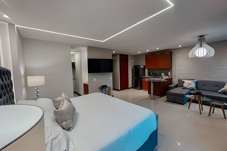 Stylish 1BR • AC • Pool & Gym • Provenza Area