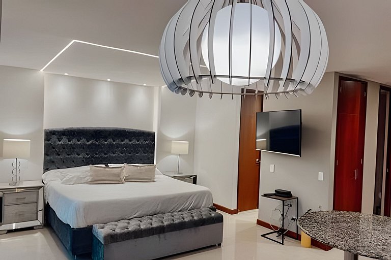 Stylish 1BR • AC • Pool & Gym • Provenza Area