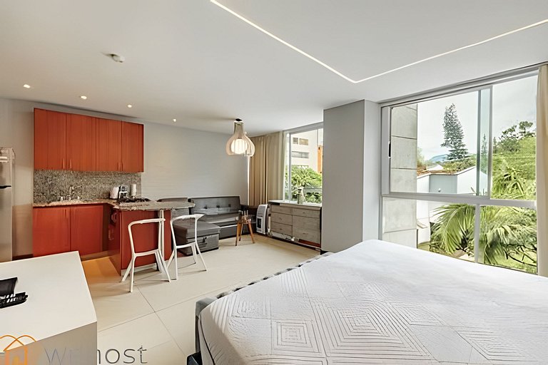 Stylish 1BR • AC • Pool & Gym • Provenza Area