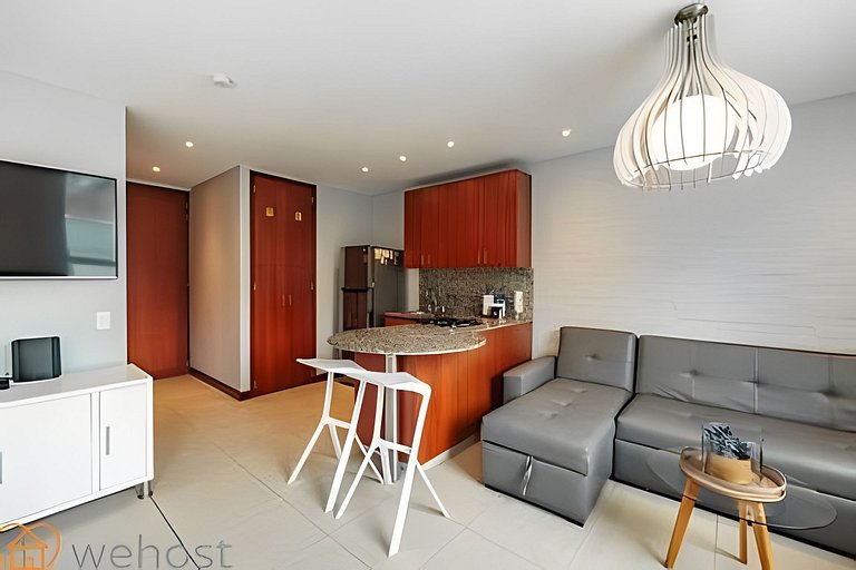 Stylish 1BR • AC • Pool & Gym • Provenza Area