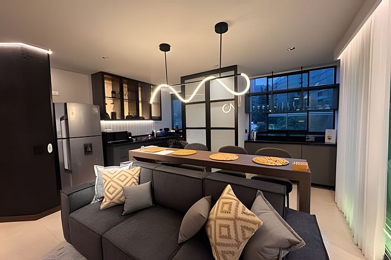 Provenza Luxury Stay w/Jacuzzi /Pool/Coworking/Gym