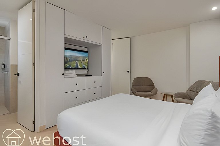 2BR 3th Fl • Terrace Views • close Provenza